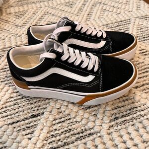 Vans Old Skool School Platform 6.5 women